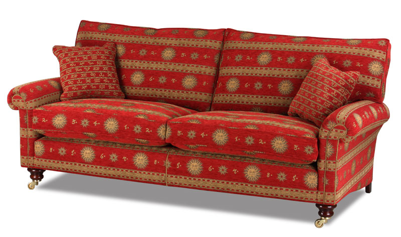 Foto vom Hamilton Landhausstil Sofa in Stoffbezug Olympia Rot